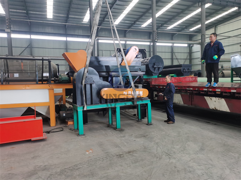 高湿物料的有机肥粉碎设备双级粉碎机的性能特点